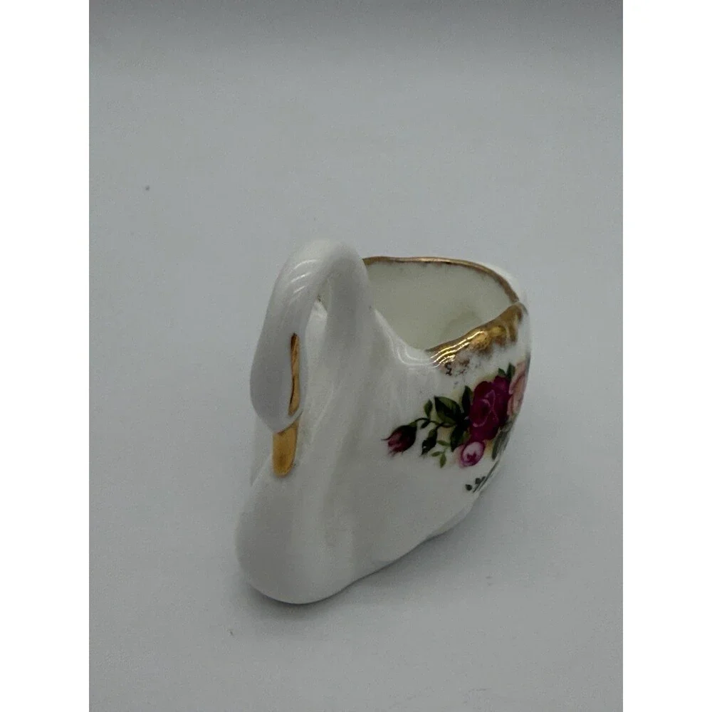 Royal Albert Old Country Roses Porcelain English Swan Trinket Dish Figurine 2.5
